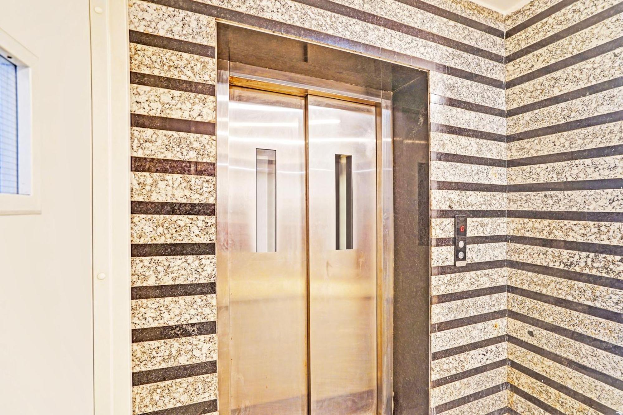 Collection O Tilak Nagar Near Pacific Mall دلهي المظهر الخارجي الصورة