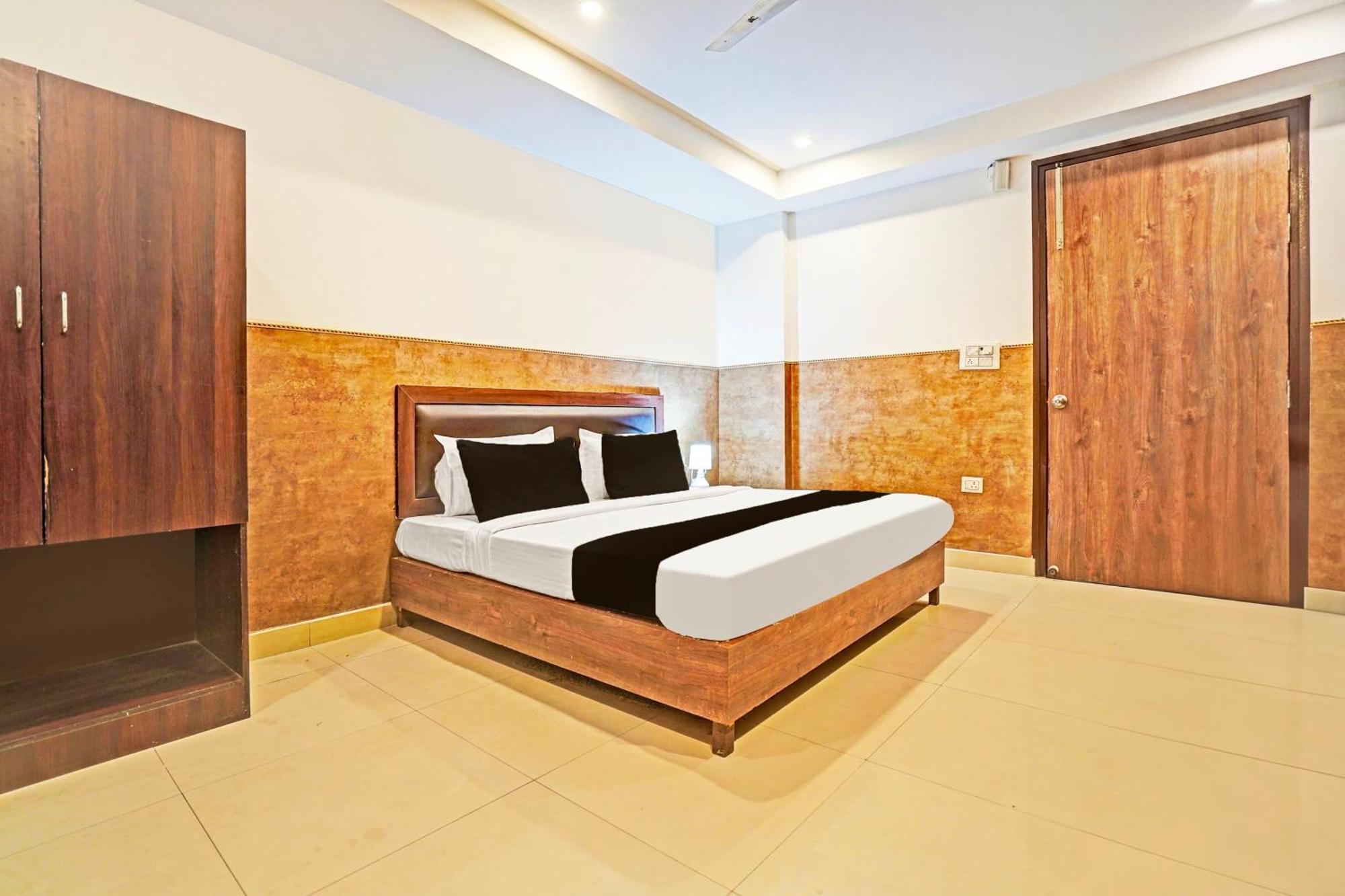 Collection O Tilak Nagar Near Pacific Mall دلهي المظهر الخارجي الصورة